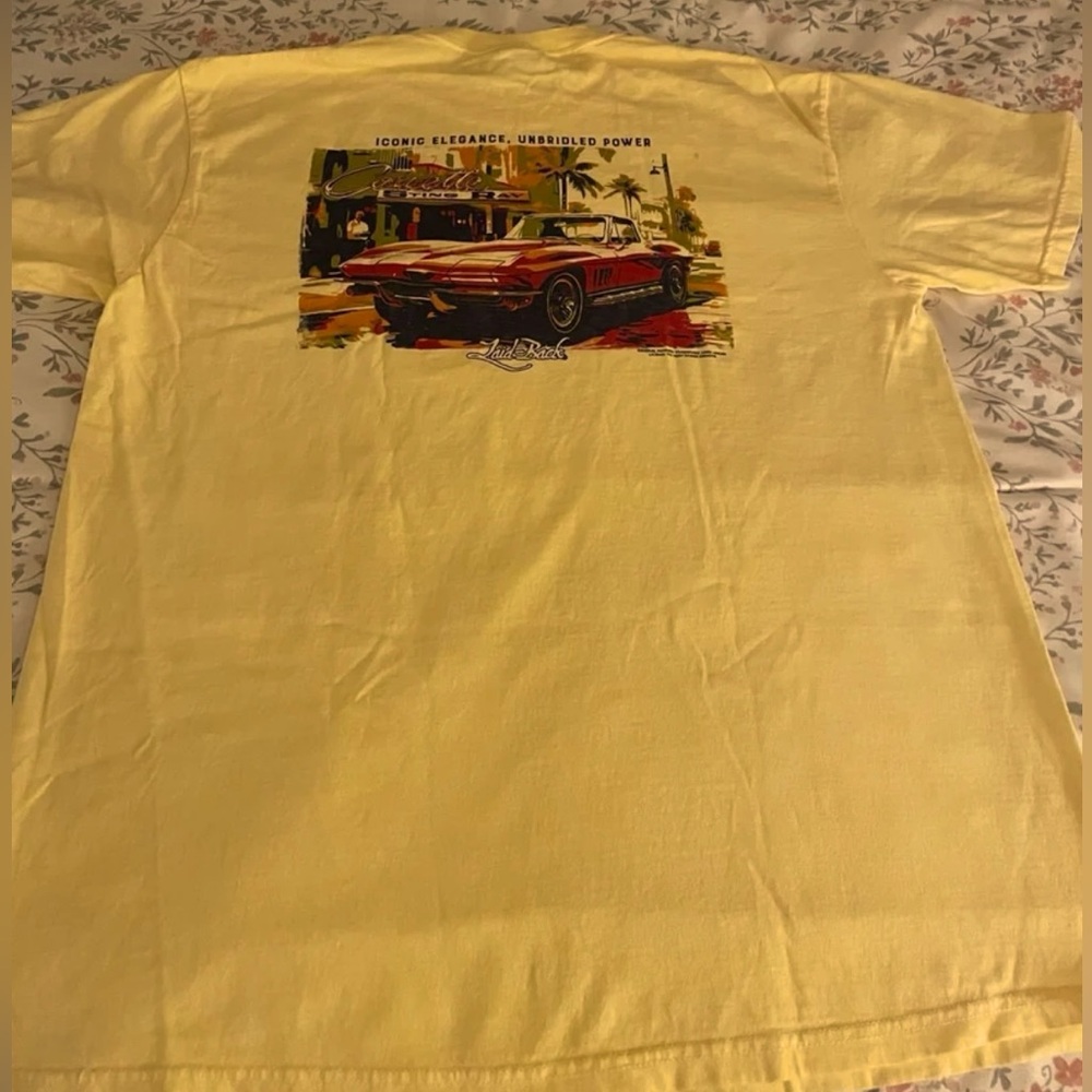 NEW Chaos ‘65 Corvette Stingray ”Butter” Yellow T-Shirt / X-Lg Vette NEW - Picture 4 of 6